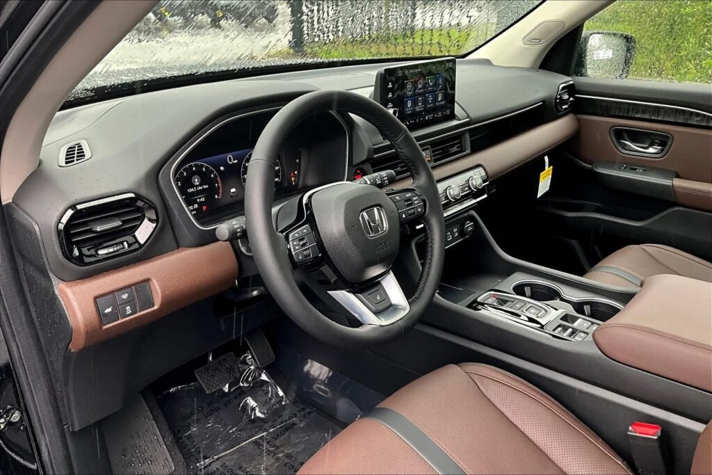 Why the 2026 Honda Pilot Elite Remains One of the Best 3-Row SUVs in 2026 63 2026 Honda Pilot Elite interior