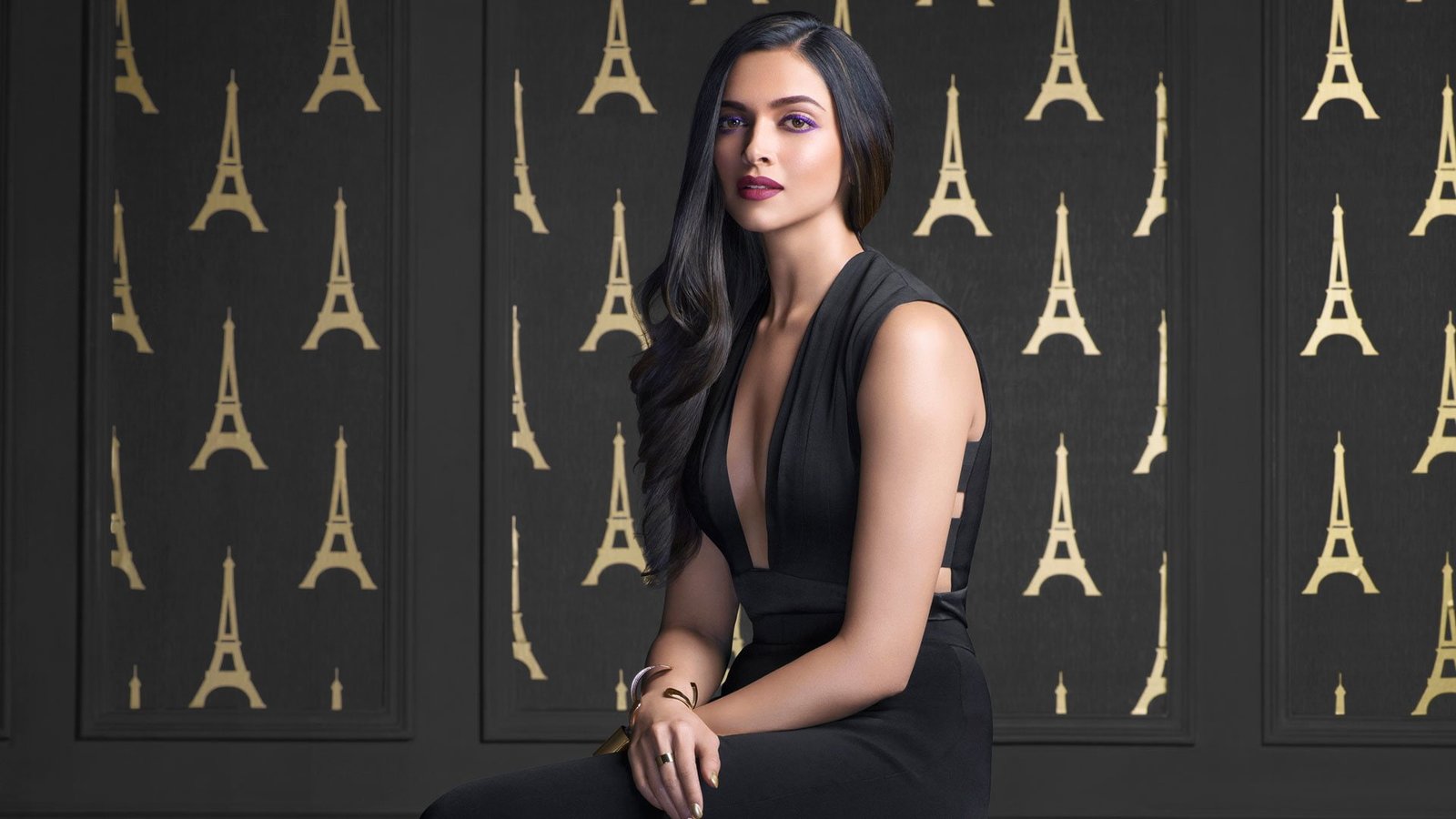 Deepika Padukone 4K Wallpapers Internet Chicks 44