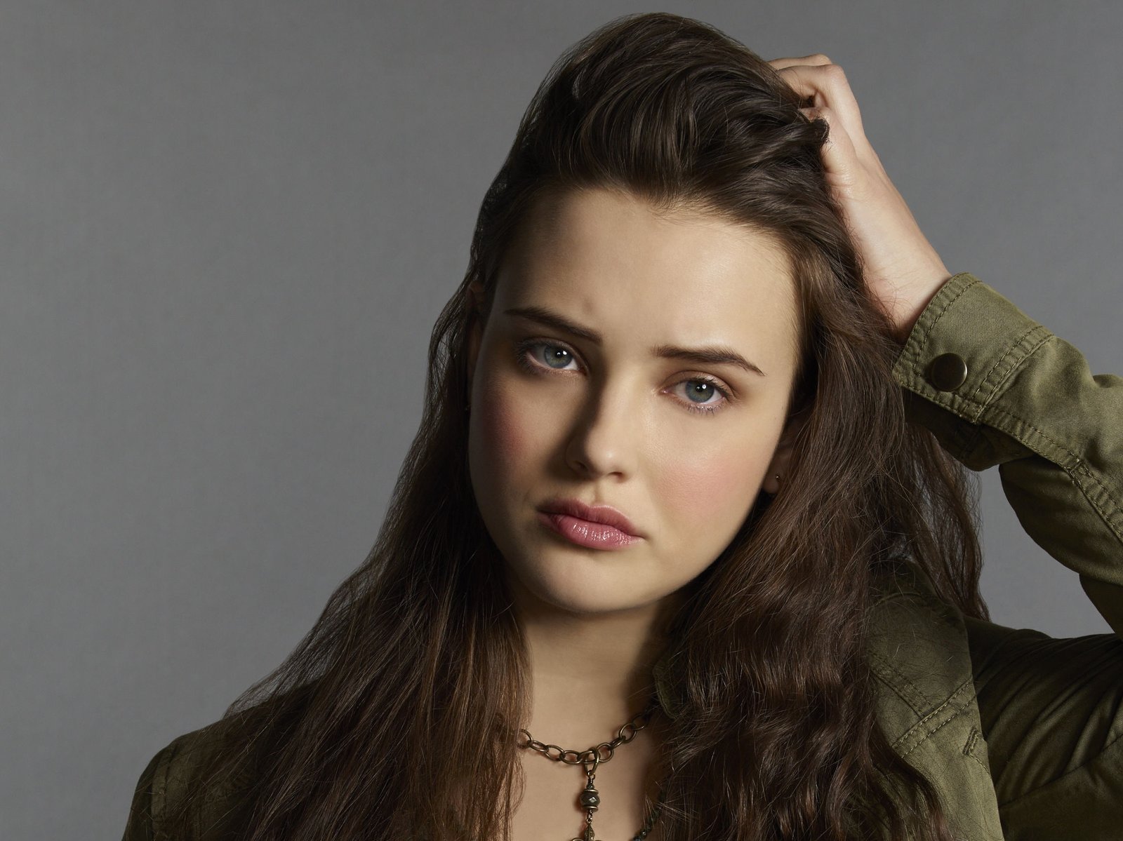 Katherine Langford Internet Chick 4k Wallpapers 14