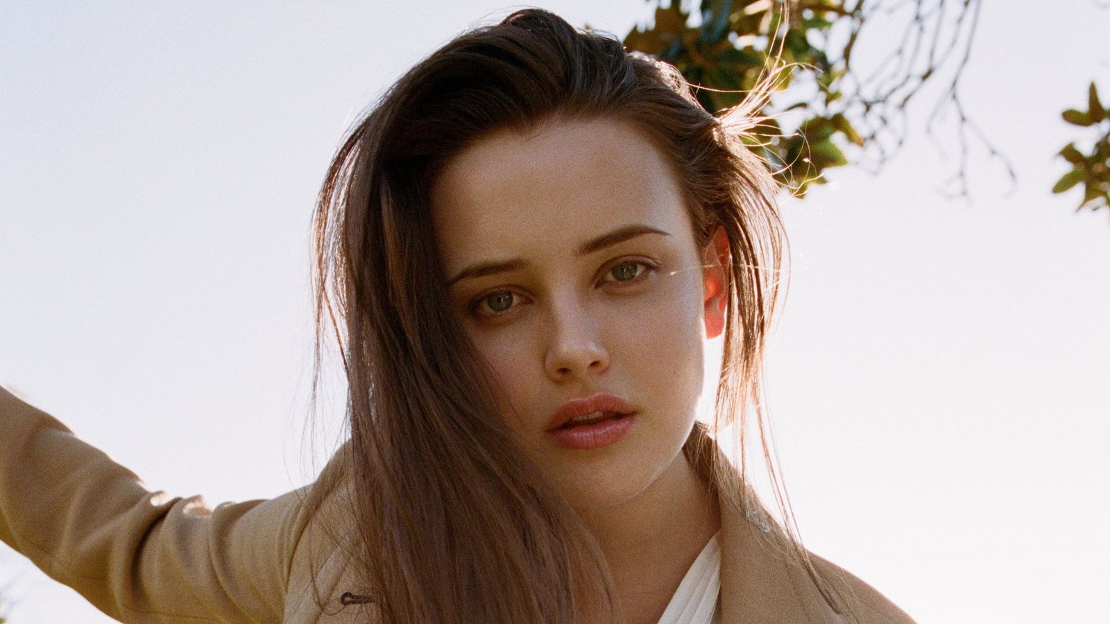 Katherine Langford Internet Chick 4k Wallpapers 18