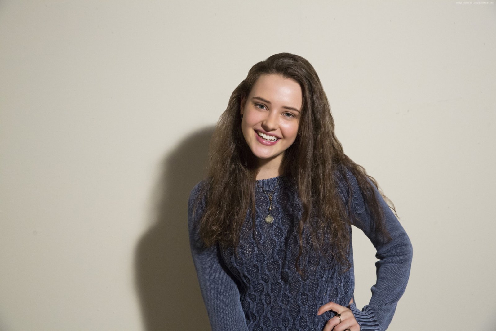 Katherine Langford Internet Chick 4k Wallpapers 24