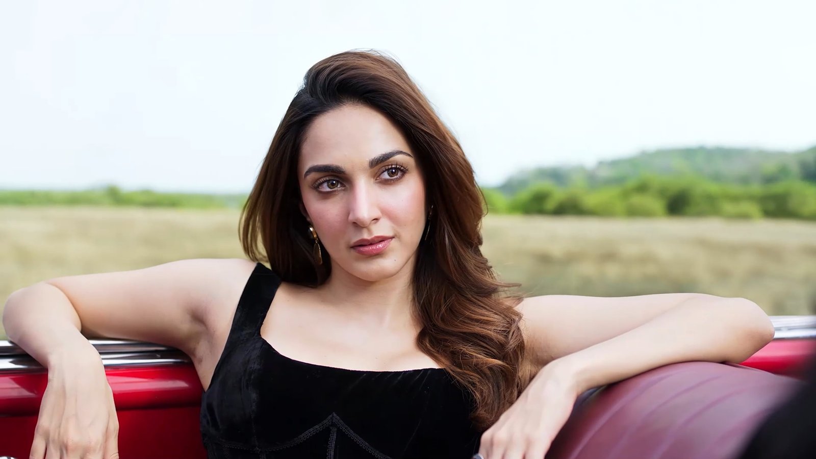 Kiara Advani 4K Wallpapers Internet Chicks 9