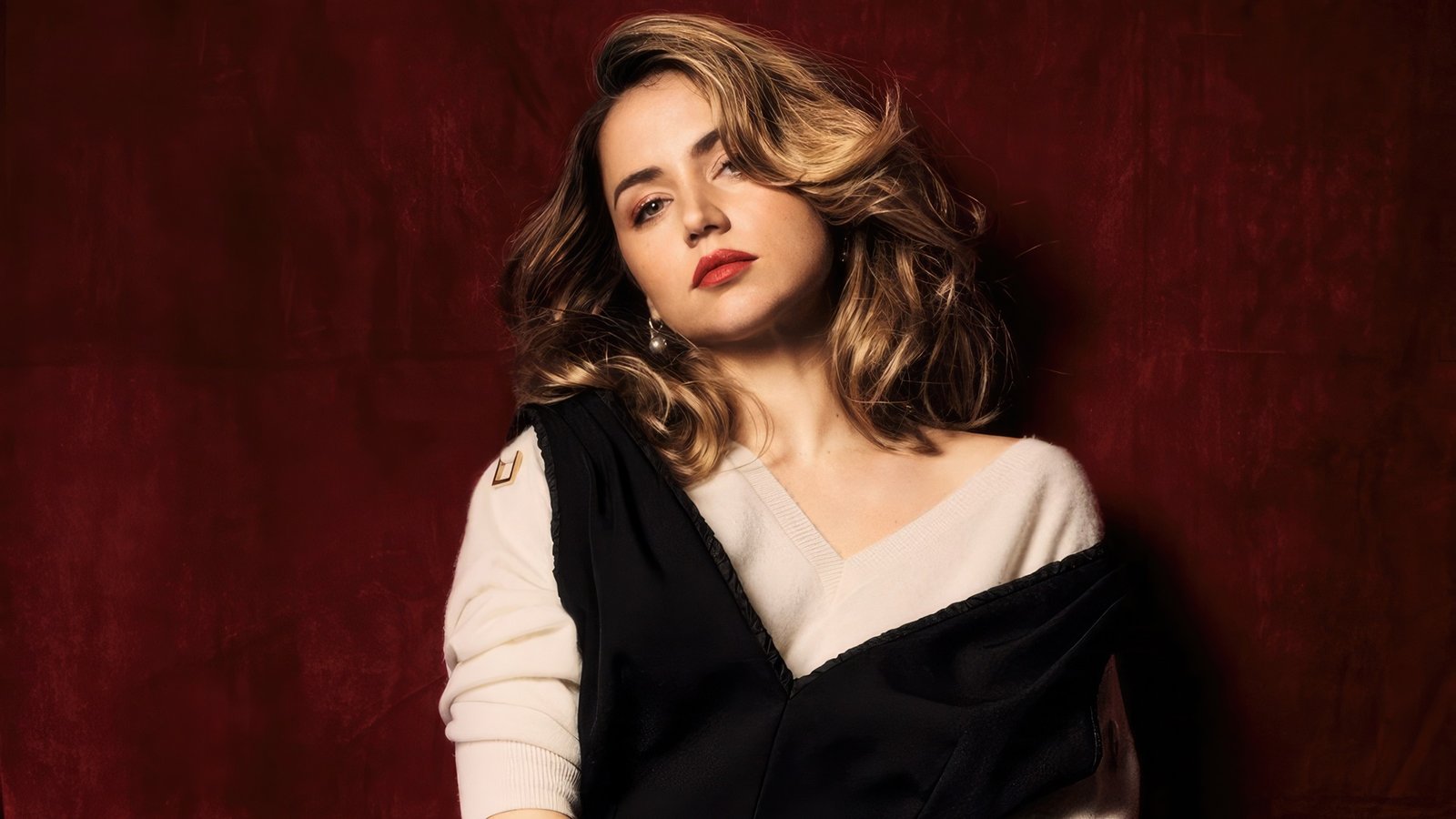 Latest Ana De Armas wallpapers 46