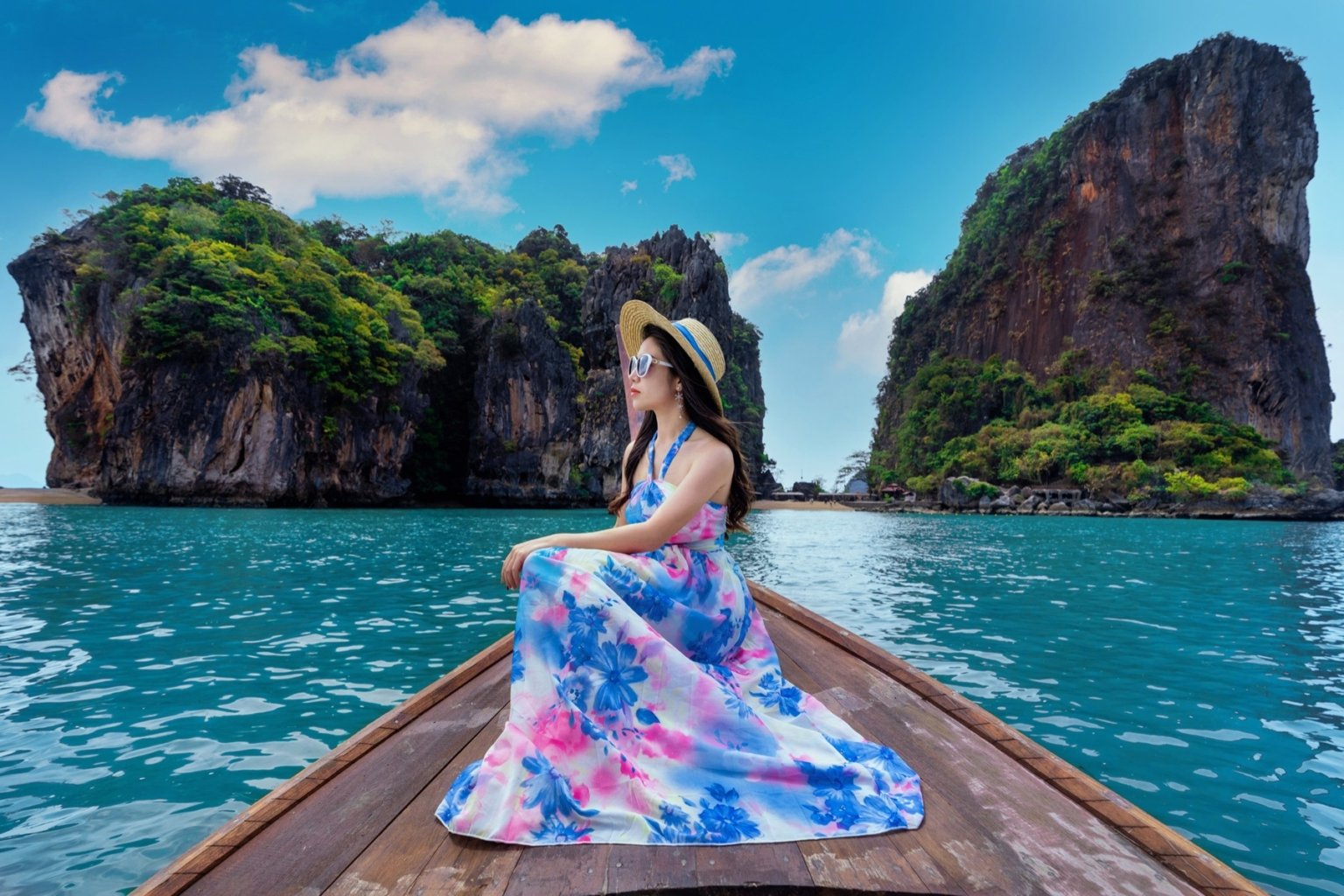 Top Romantic Beaches in Phuket for Couples and Honeymooners